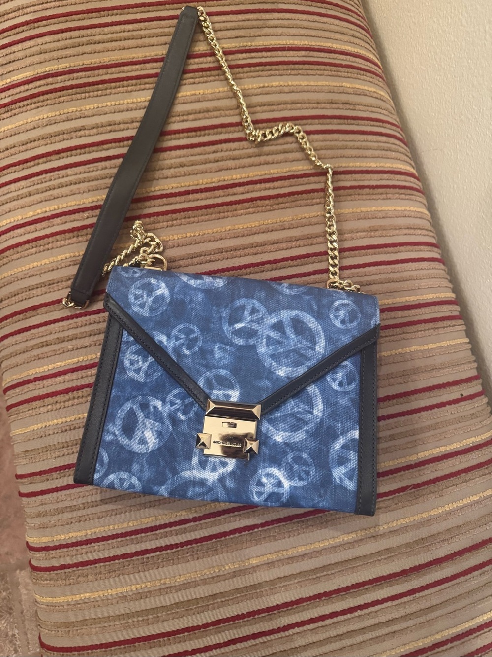 NWOT Michael Kors Blue Peace-Print Chain Crossbody Bag